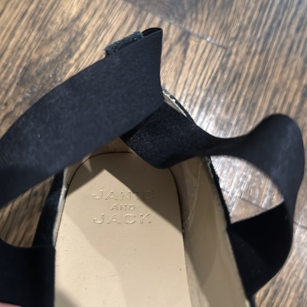 Elegant Girls Ballet Flats - Picture 2 of 6